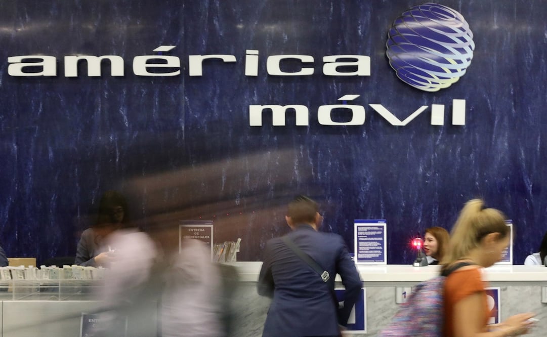 América Móvil informó que respecto a sus ingresos tuvo un decremento anual de -2.7%. Foto: Archivo / EL UNIVERSAL