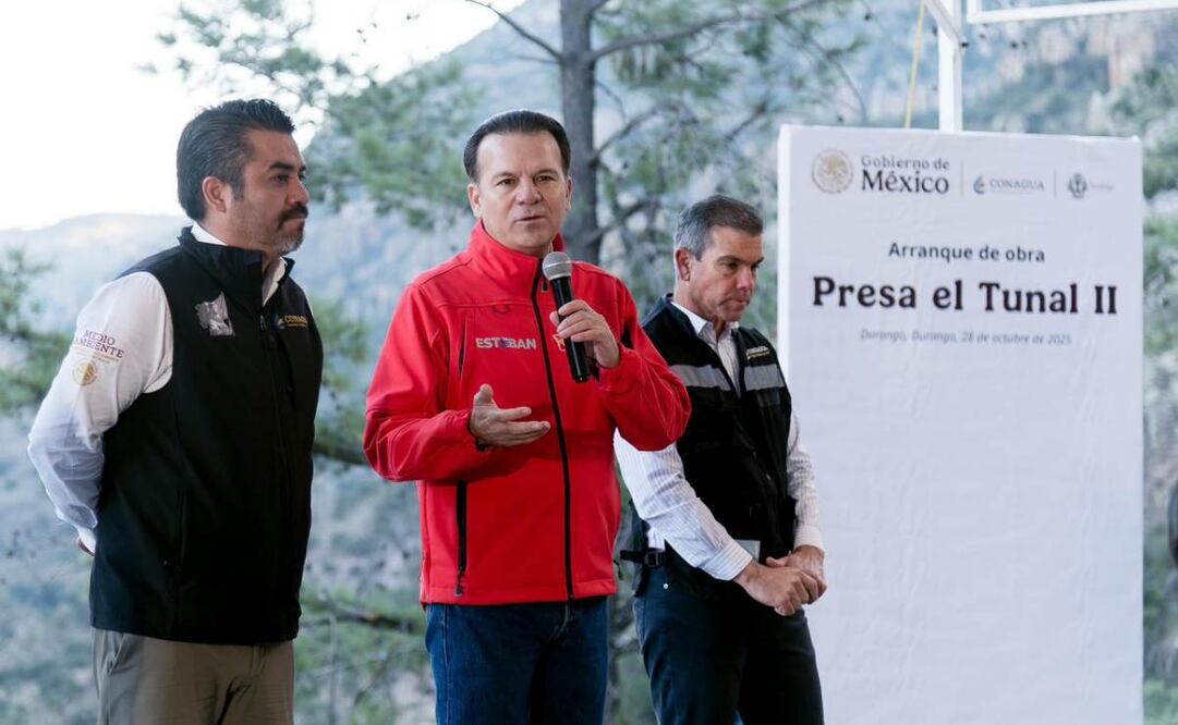 El gobernador de Durango, Esteban Villegas, durante el arranque de obra de la Presa Tunal II este jueves 30 de octubre de 2025. Foto: Especial