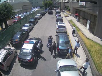 Detienen a dos por robo de 150 mil pesos a cuentahabiente en Tecamachalco