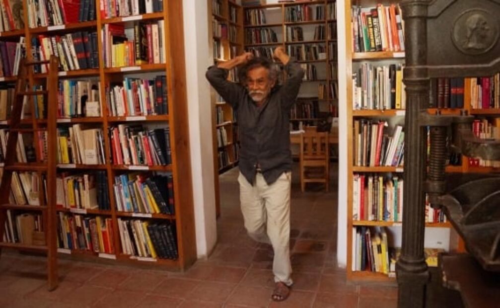 Biblioteca de Francisco Toledo sobre fotografía regresa al Centro Fotográfico Manuel Álvarez Bravo 