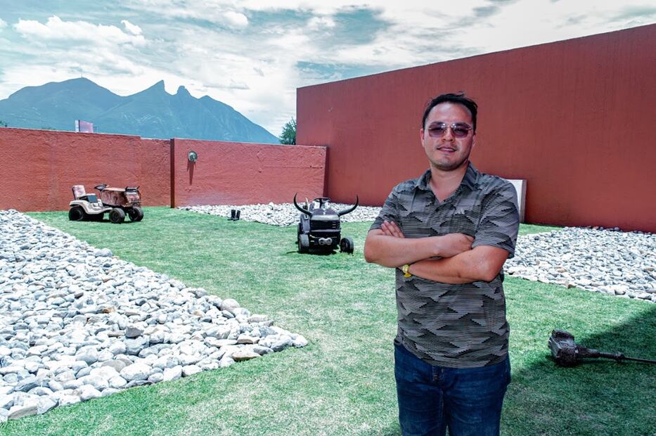 “El México que se nos fue” obra de Carlos Lara, instalada en el Museo de Arte Contemporáneo de Monterrey.
Foto: Museo MARCO, cortesía