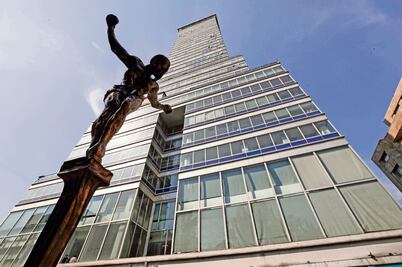 El Centro Histórico recibe al Dalí escultor