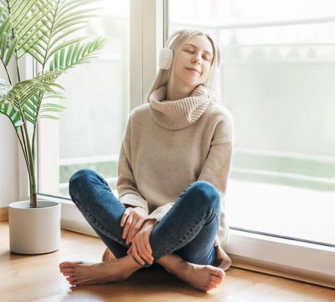 Recupera la calma mental con los consejos de los filósofos griegos. Fuente: Freepik.