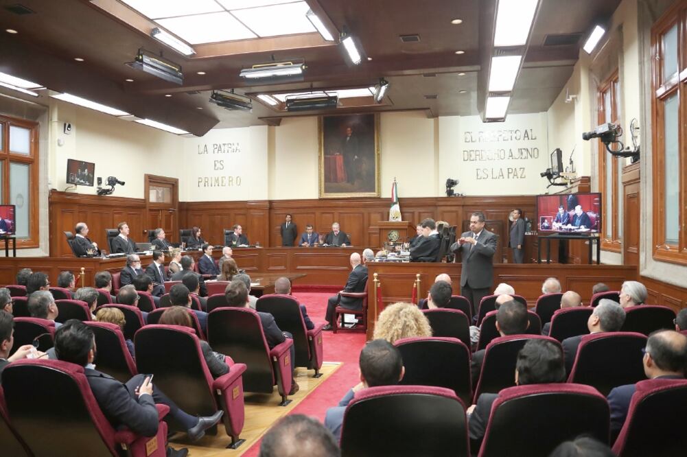 La SCJN votará en noviembre las modificaciones a la ley de derecho de réplica; expertos coinciden en que los cambios frenan el ejercicio crítico de los medios (ARCHIVO EL UNIVERSAL)