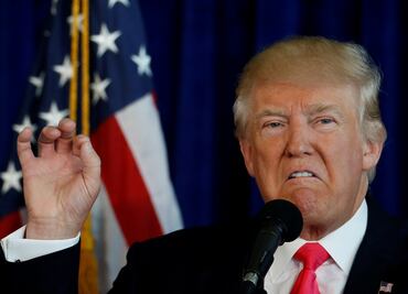 Moscú hackeó a Clinton el día que Trump pidió a Rusia buscar sus correos "desaparecidos"