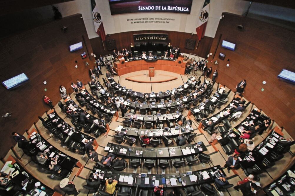 En caso de que el Senado apruebe la reforma, las pensiones y las jubilaciones podrían ser determinadas con base en el salario mínimo vigente. Foto: ARCHIVO EL UNIVERSAL
