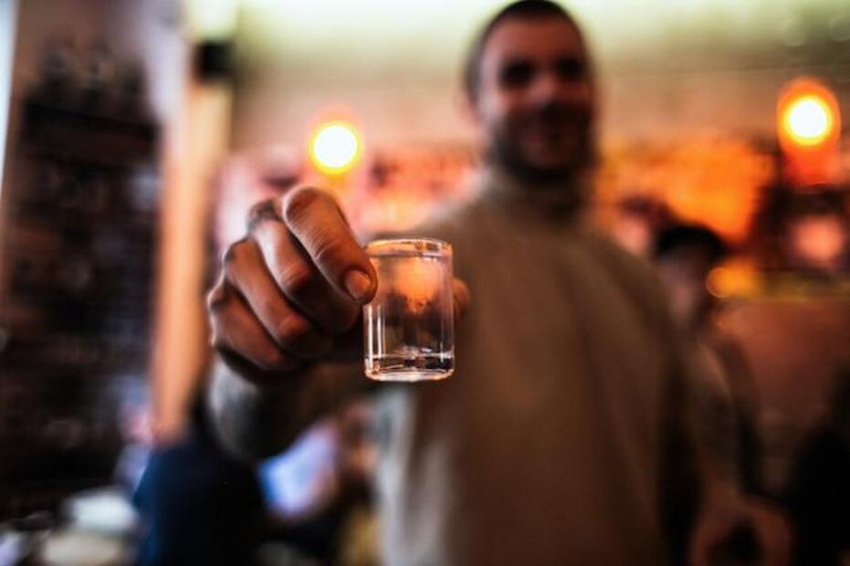 El tequila es una de las bebidas más emblemáticas de México. Fuente: Freepik.