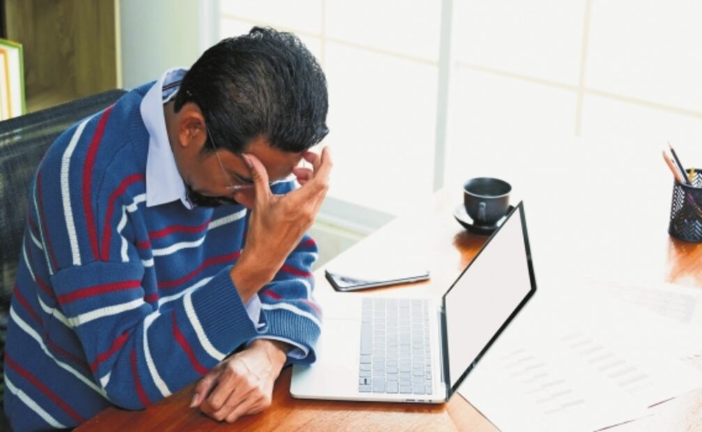 Inteligencia Artificial mal dirigida: Buscan vigilar a empleados durante el trabajo a distancia