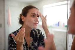 5 cambios que puedes hacer en tu skincare para recibir el otoño