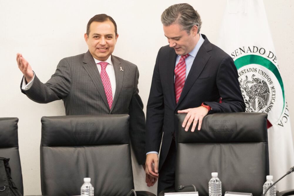 Aurelio Nuño Mayer, titular de la SEP, compareció ante la Comisión de Educación del Senado de la República (CRISTOPHER ROGEL BLANQUET. EL UNIVERSAL)