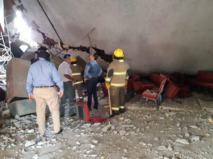 Derrumbe de domo deja 18 heridos en encuentro religioso en Tabasco