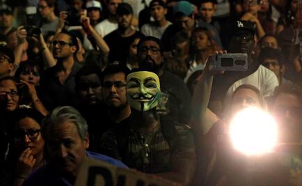 Rudolf Giuliani llama "llorones" a manifestantes antiTrump 