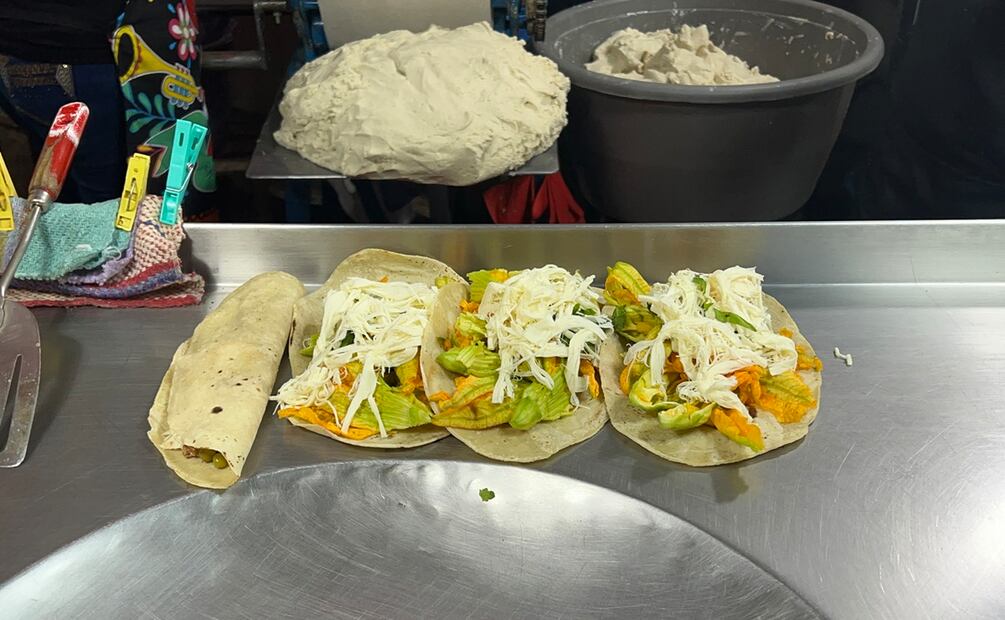 Hierbas y flores en la cocina mexicana.
Foto: El Universal