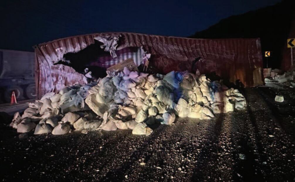 Cargamento de grava con mercurio / Foto: Agencia de Investigación Ambiental (Environmental Investigation Agency–EIA US)