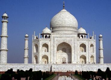 ¿Se inunda el Taj Mahal? Muros del monumento son alcanzados por aguas de río desbordado en India