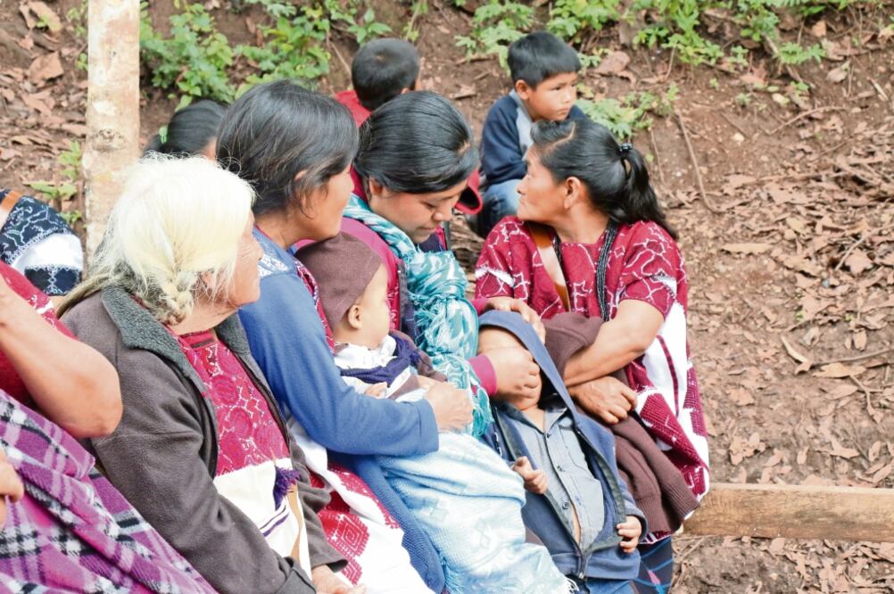 Protección a defensores. Si el desplazamiento se comete en contra de un niño, adolescente, defensor de derechos humanos y periodistas la pena aumentará una mitad. / ARCHIVO EL UNIVERSAL