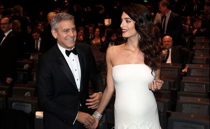 George Clooney tuvo que esperar varios minutos para que su esposa le diera el "sí acepto"