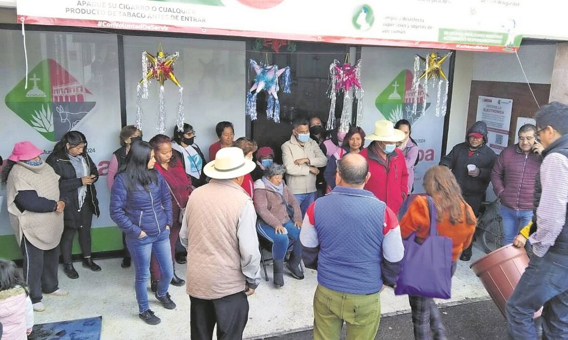 Habitantes de distintas comunidades de Otumba denunciaron que más de 3 mil 500 pobladores no disponen de agua desde noviembre porque un desperfecto en un pozo no ha sido arreglado.