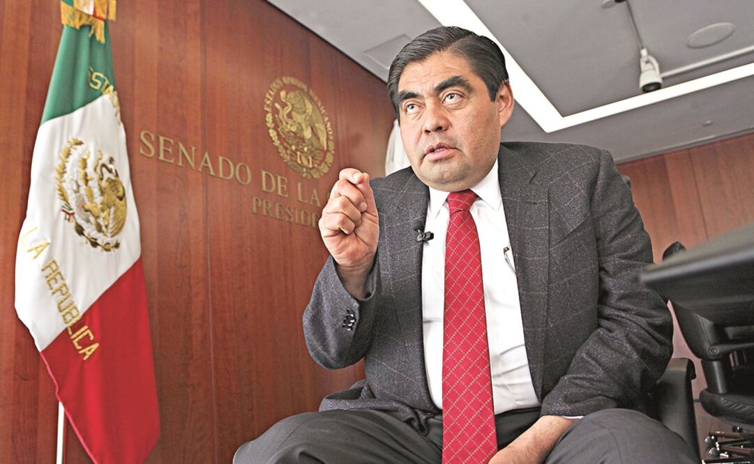 Miguel Barbosa, coordinador del PRD en el Senado, invitó a la CNTE a actuar con responsabilidad y prudencia (Foto: Archivo/El Universal)