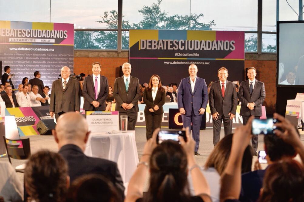 Al debate de la Coparmex asistieron siete de ocho aspirantes, pues Cuauhtémoc Blanco declinó con el argumento de que los abanderados del PRI, PAN-MC y PRD-PSD, Jorge Meade, Víctor Caballero y Rodrigo Gayosso, le tenían preparada una trampa. Foto: TONY RIV