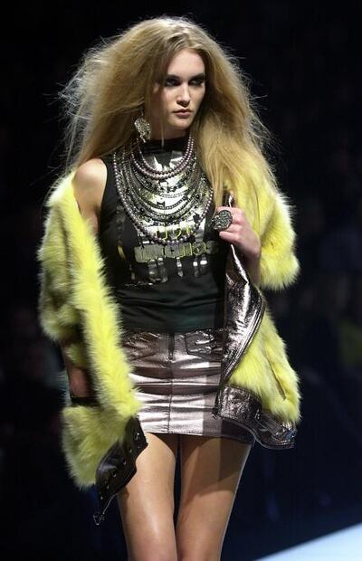 Versace dice adiós al uso de pieles en sus colecciones