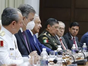 Paté de cordero, tamal de cazuela y ron, los platillos que Díaz-Canel ofreció en comida en honor a AMLO