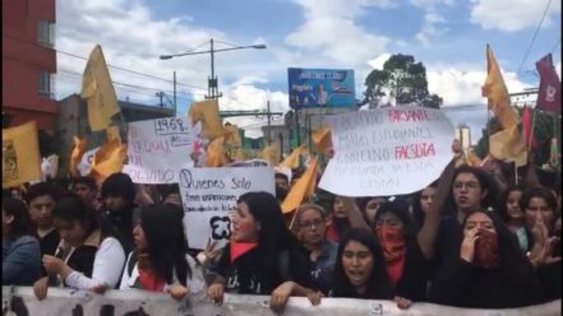 Minuto a minuto de la marcha por 50 años del 2 de octubre