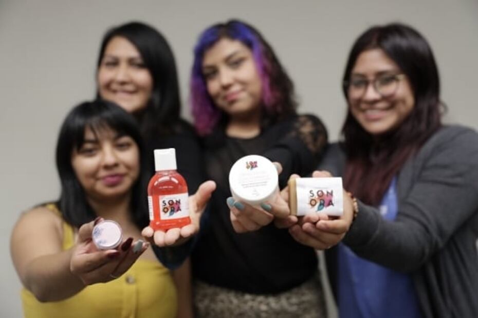 Crean maquillaje para dar alternativas a trabajadoras sexuales