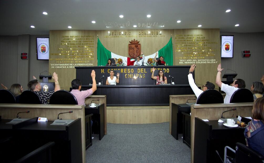 Congreso de Chiapas aprueba el proyecto de decreto de reforma sobre no reelección y nepotismo electoral. Foto: Especial