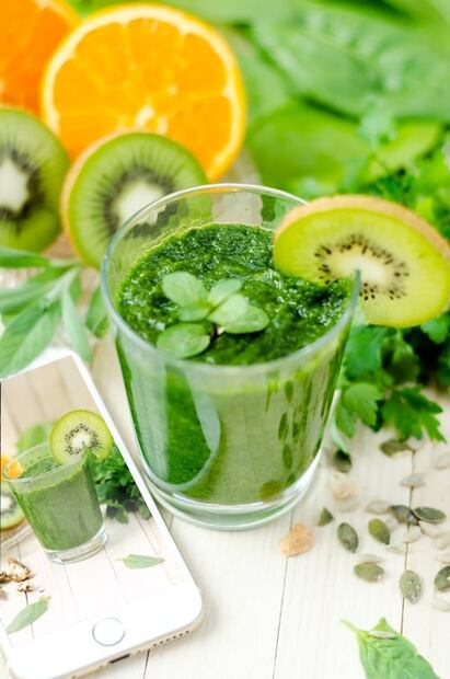 5 jugos saludables para comenzar el día 