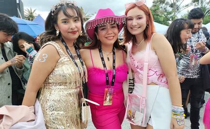 Fans de Taylor Swift llenan de lentejuelas, brillos y decenas de brazaletes el Foro Sol 