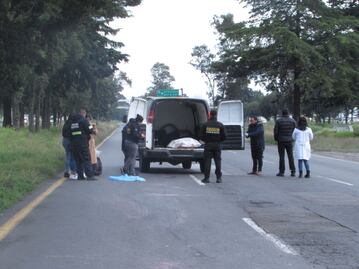 Muere atropellado hombre en la Toluca-Palmillas; responsable se dio a la fuga