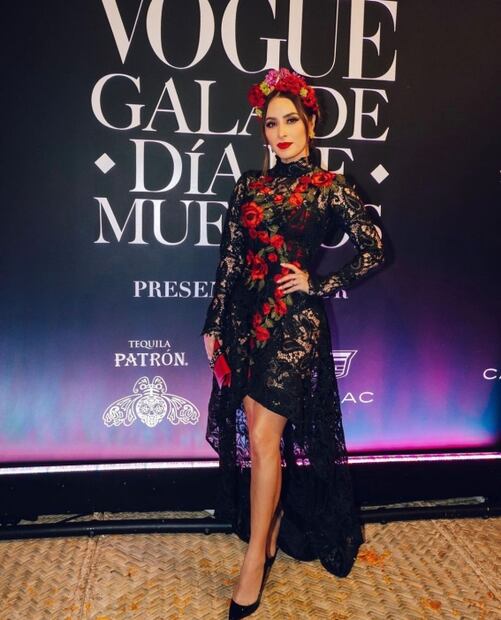 Cynthia Rodríguez derrocha estilo con su look de Día de Muertos