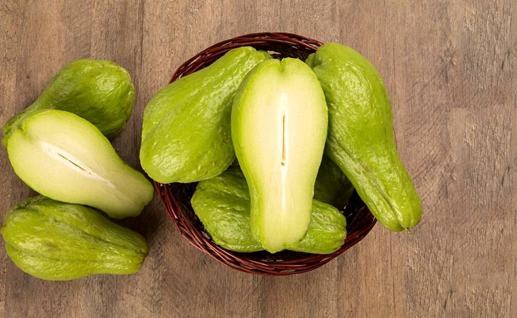 El jugo de chayote con limón repone los electrolitos que pierde el cuerpo. Foto: Freepik