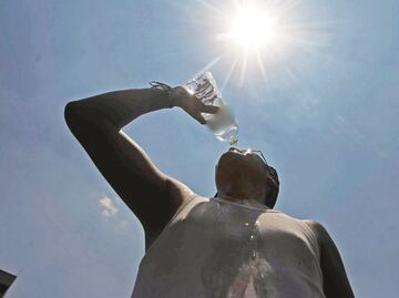 ¿Cómo evitar un golpe de calor por temperatura en la CDMX?