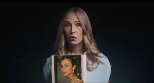 “Merecemos la verdad” víctimas de Epstein sacan video en el Super Bowl LX; “aún no se publican 3 millones de archivos”