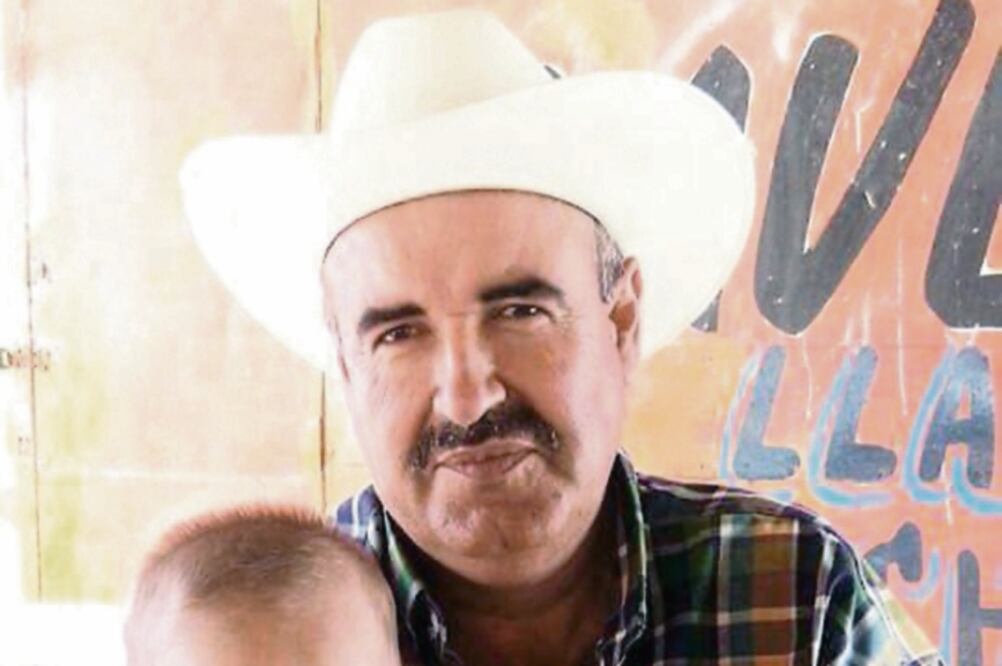 El capitán Efrén Elenes zarpó el pasado 2 de septiembre de Ensenada tras concluir un contrato de 100 días para trabajar en la captura de atún (TOMADA DE FACEBOOK)