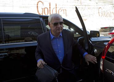 Condenado expresidente Martinelli viaja asilado a Colombia; deja embajada de Nicaragua en Panamá