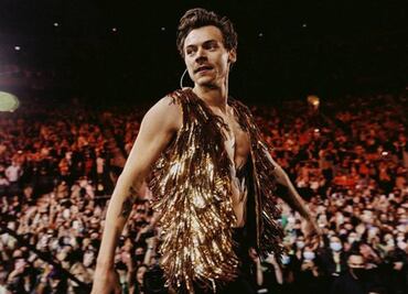 Harry Styles está de vuelta y enloquece a fans con nuevo disco