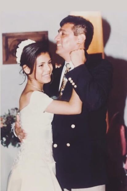 Ella es la hija de Félix Salgado Macedonio, quien podría sustituirlo como candidato