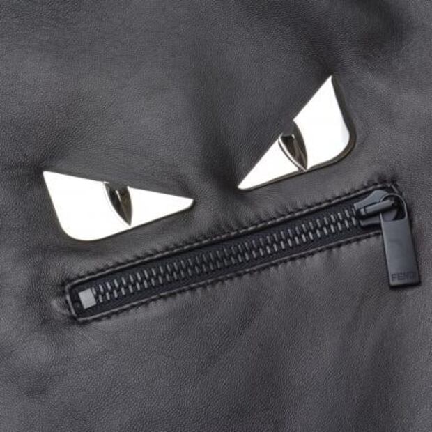 Mira la costosa chamarra de Maluma que arrasó Instagram