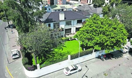 Ecuador se queda solo; EU endurece postura