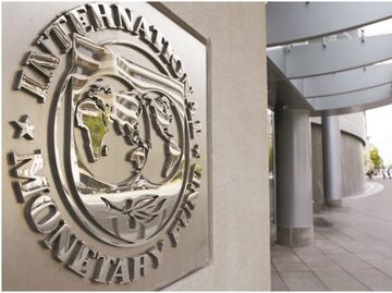 FMI recorta expectativa para economía mexicana a 2.4% por mayor déficit fiscal