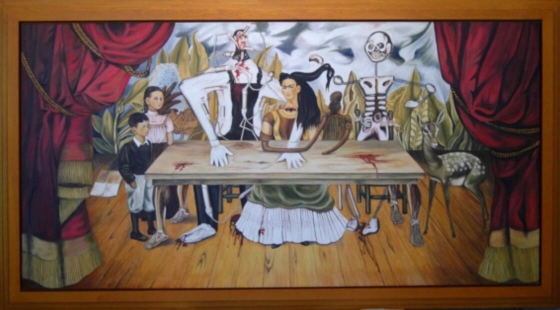Sor Juana, Felguérez y Klimt se sientan en la ofrenda de Frida Kahlo y Jean Paul Gaultier