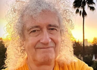 Así fue la vez que Brian May lloró tras compartir escenario con un holograma de Freddie Mercury