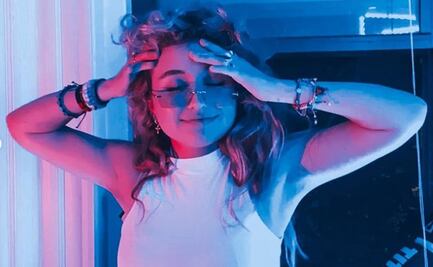 Hija de Angélica Rivera estalla en transmisión en vivo y defiende sus axilas sin depilar