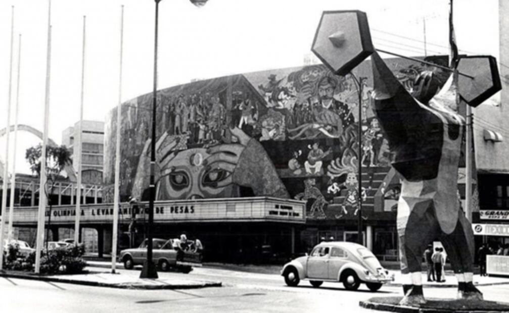 Todos tienen un recuerdo del Teatro de los Insurgentes