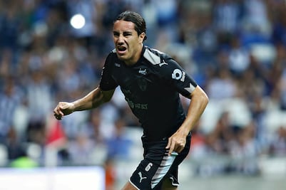 El Cruz Azul “resucitaría” a Efraín Juárez