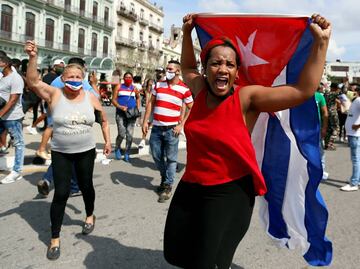 Tribunal sentencia a 10 años de cárcel a hombre por protestas en Cuba