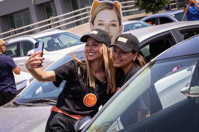 Mariana Rodríguez asegura que apoyará a las madres regias trabajadoras